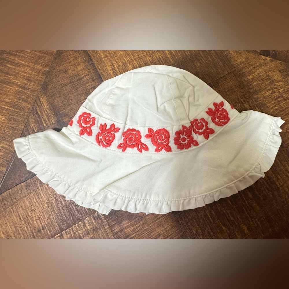 NWT Janie & Jack 0-6 months White with Pink Embroidered Flowers